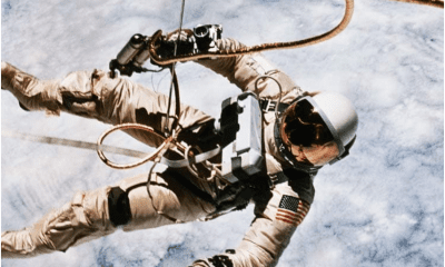 How many astronauts have lost their lives in space?